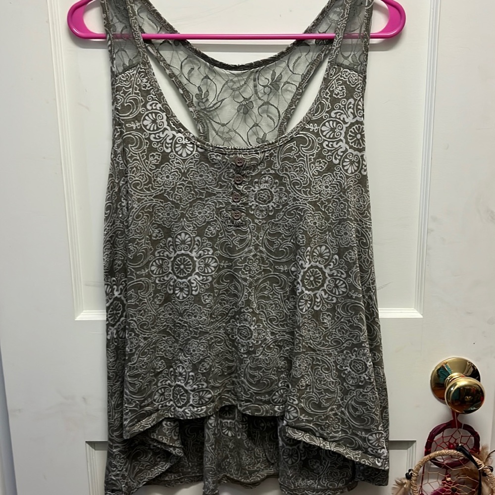 Green and white Hippie tank top brand Derek Heart ♥️ size L used